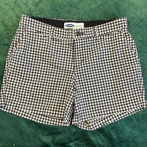Checkered black and white everyday shorts